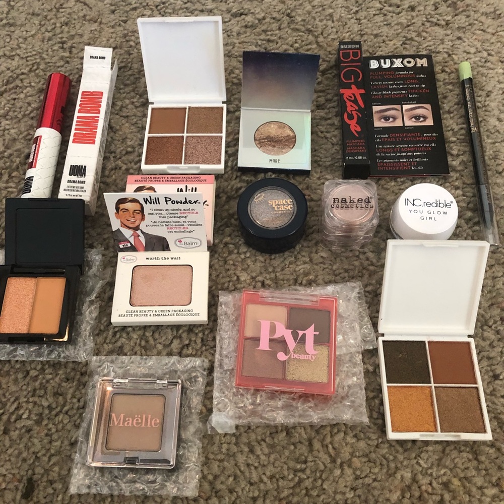 Bundle of Make up - All New